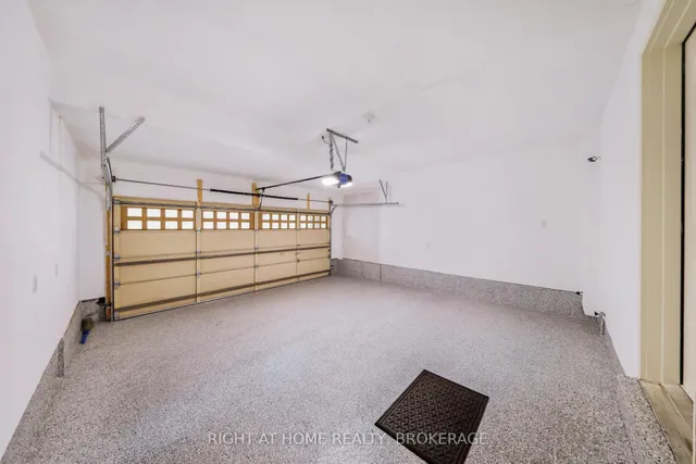 Additional image 35 of 503 Dundas St