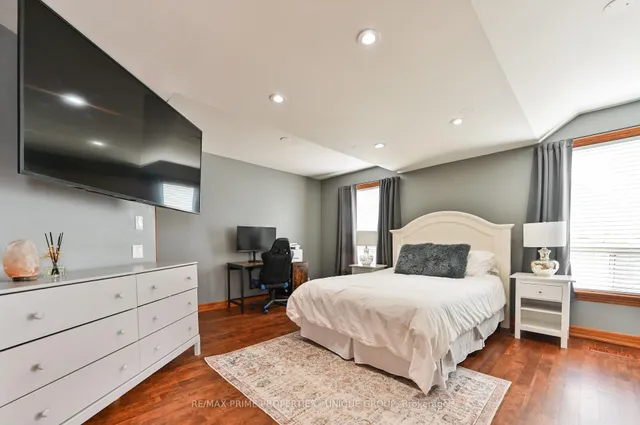 Additional image 23 of 16 Eastwood Ave