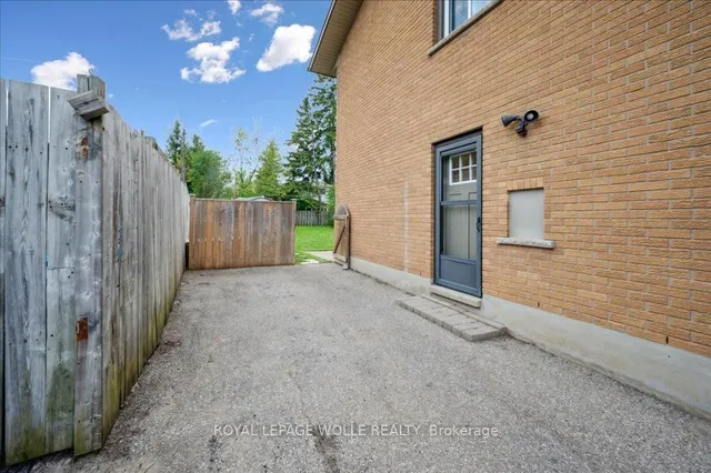 Additional image 23 of 15-17 Shaftsbury Dr