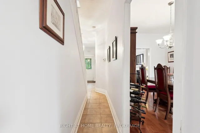 Additional image 12 of 812 Gladstone Ave