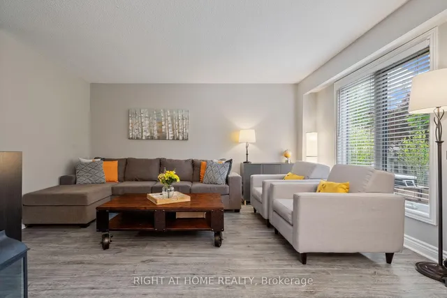 Additional image 11 of 2448 Malcolm Cres