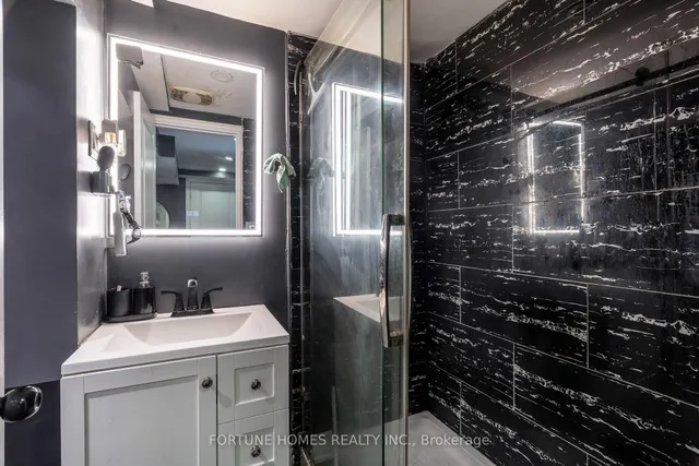 Additional image 31 of 21 Garden Ave