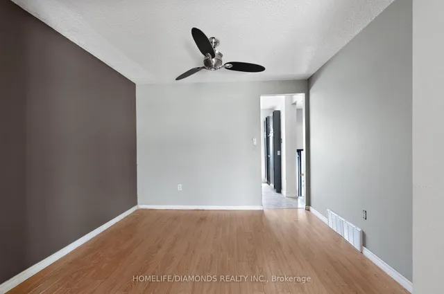 Additional image 10 of 262 KENORA Ave Unit 35