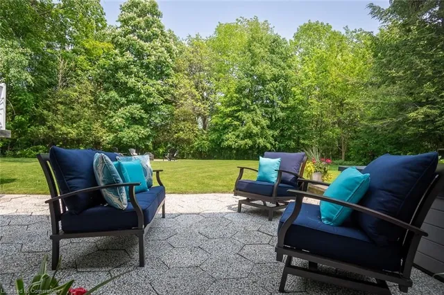 Additional image 47 of 6 Kew Crt