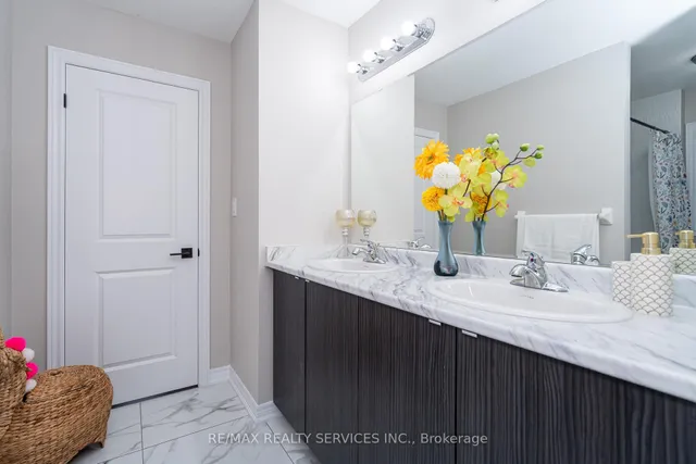 Additional image 36 of 109 Benhurst Cres