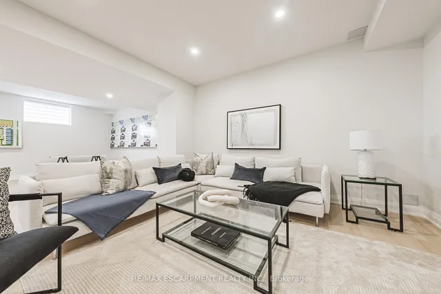 Additional image 43 of 242 Kellogg Ave