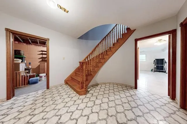 Additional image 33 of 2946 Weston Rd