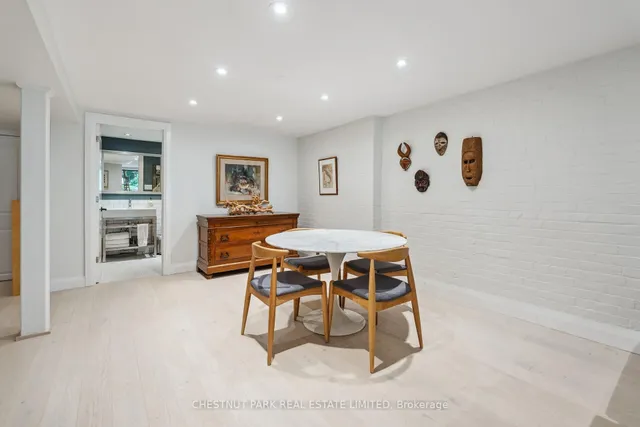 Additional image 23 of 110 Farnham Ave