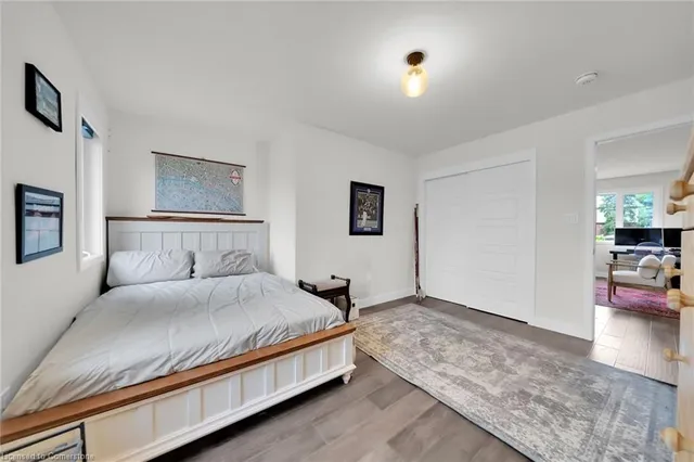 Additional image 32 of 36 Parkside Ave