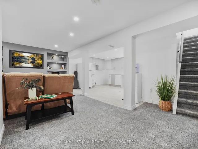 Additional image 27 of 180 East 32nd St