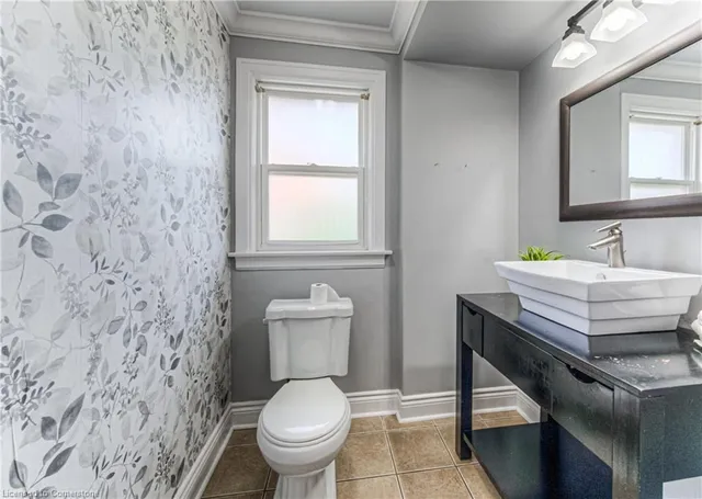 Additional image 14 of 48 Ellis Ave