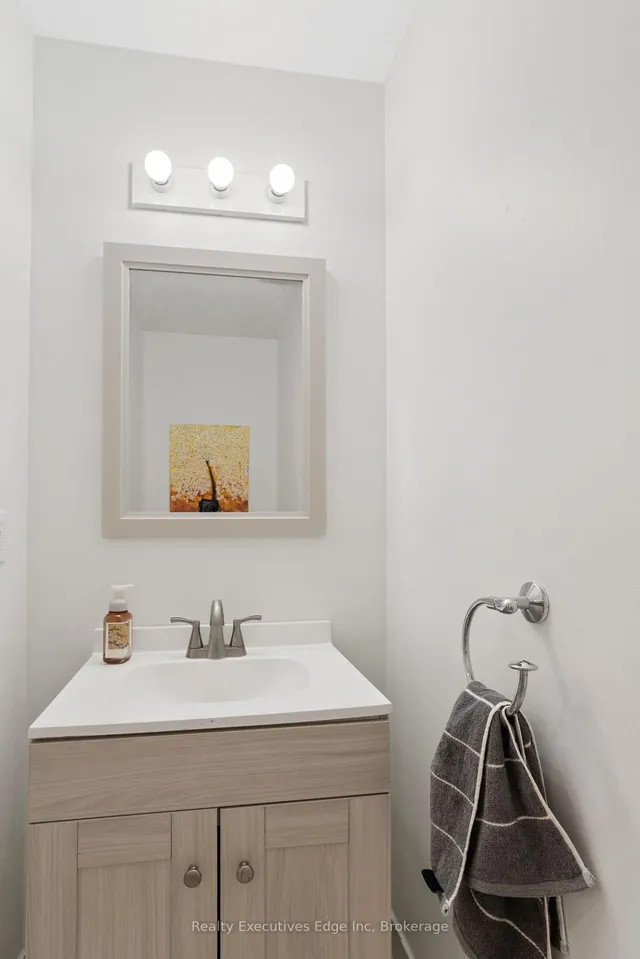 Additional image 14 of 524 Snowdrop Crt