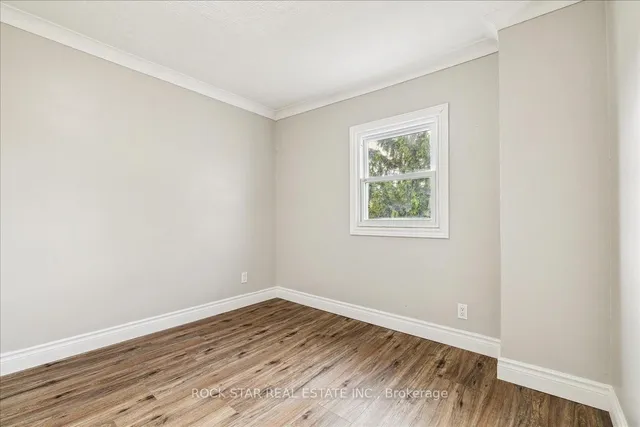 Additional image 29 of 223 Weir St