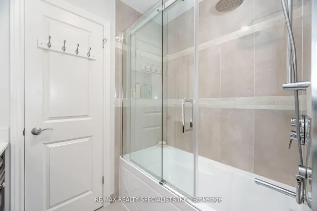 Additional image 19 of 648 Dodsworth Cres
