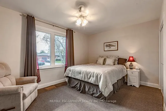 Additional image 18 of 14 Danbury St