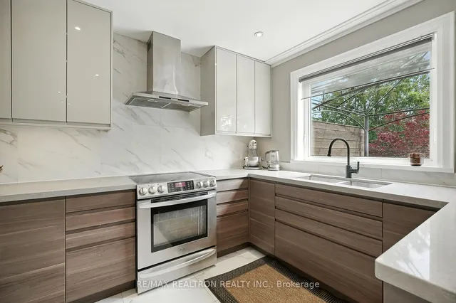 Additional image 19 of 1024 Syeston Crt