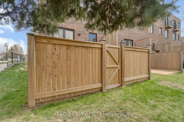 Additional image 36 of 219 Dundas St Unit 46