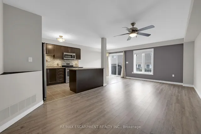 Additional image 6 of 10 BELLFLOWER Blvd