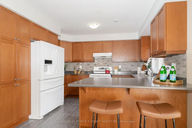 Additional image 11 of 14 Toledo Lane