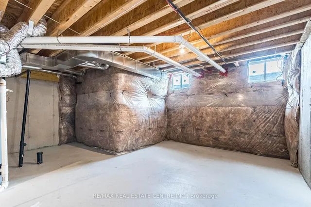 Additional image 40 of 31 Bayonne Dr