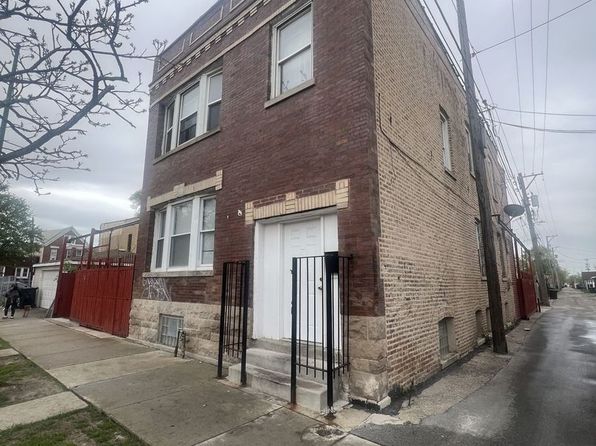 3945 W Augusta Blvd, Chicago, IL 60651
