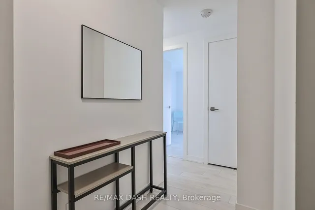 Additional image 4 of 223 St. Clair Ave Unit 215