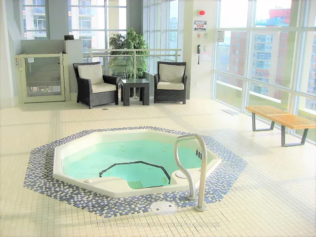 Additional image 40 of 628 Fleet St Unit 1009