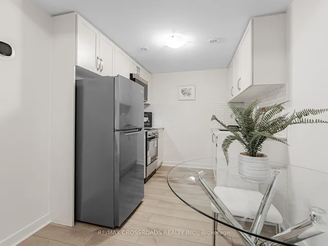 Additional image 17 of 12 Marquette Ave Unit 4