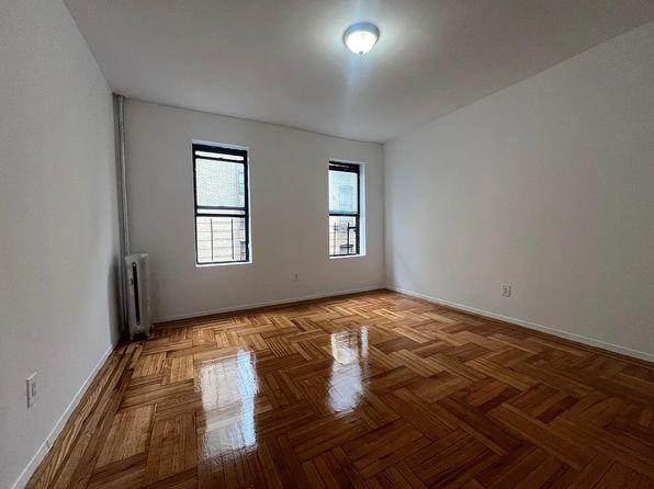 2280 Grand Ave #4Z, Bronx, NY 10468