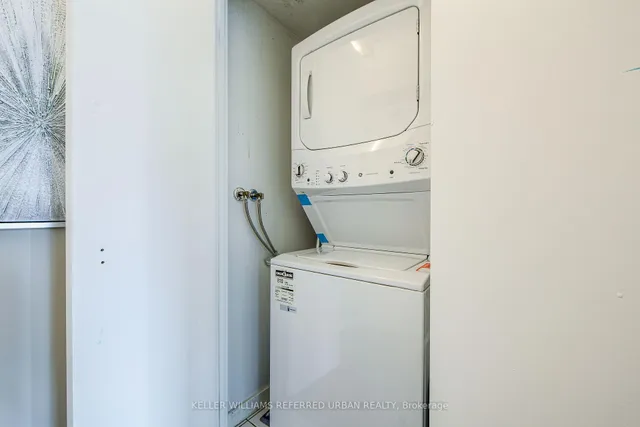 Additional image 2 of 218 Queens Quay Unit 2501
