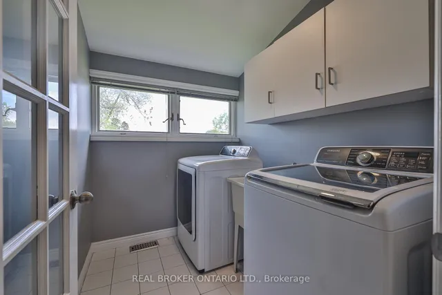 Additional image 27 of 70 Colonial Ave