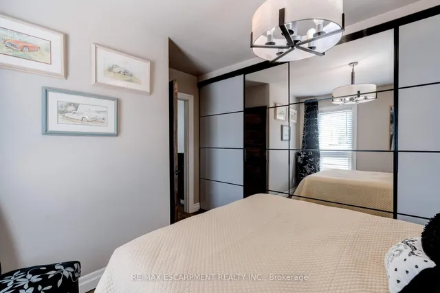 Additional image 23 of 61 Murray St