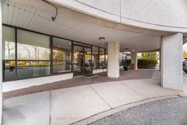 Additional image 2 of 1111 Bough Beeches Blvd Unit 103