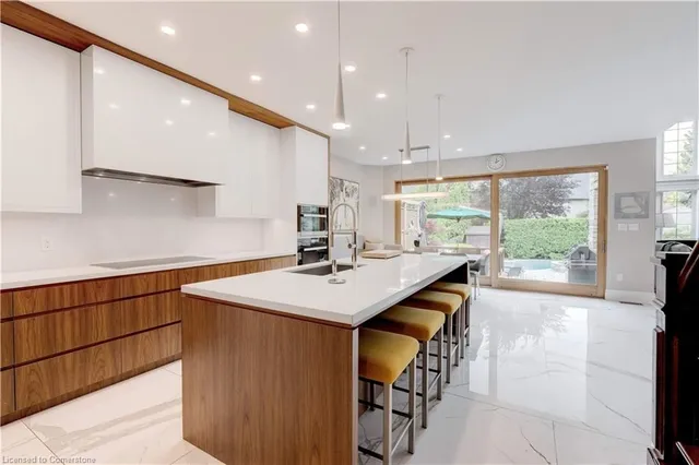 Additional image 15 of 290 Shoreacres Rd