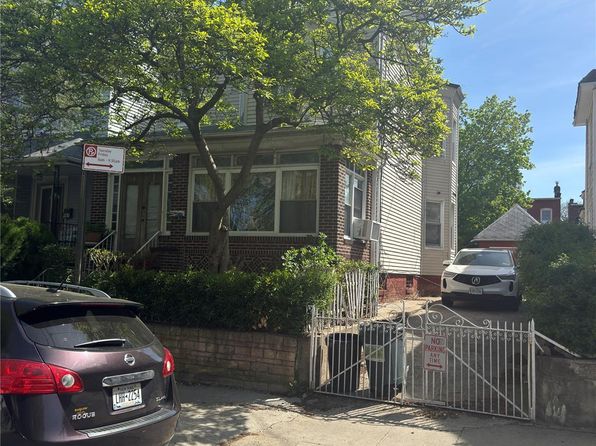 563 E 32nd Street, Brooklyn, NY 11210