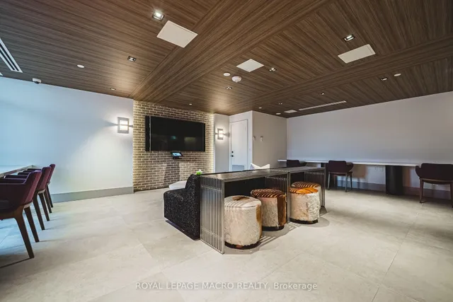 Additional image 35 of 600 North Service Rd Unit #210