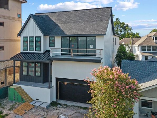 1718 White Oak Dr, Houston, TX 77009