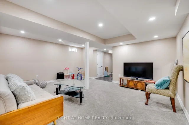 Additional image 35 of 5146 Porter St