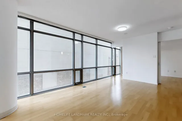 Additional image 9 of 38 Grenville St Unit 808