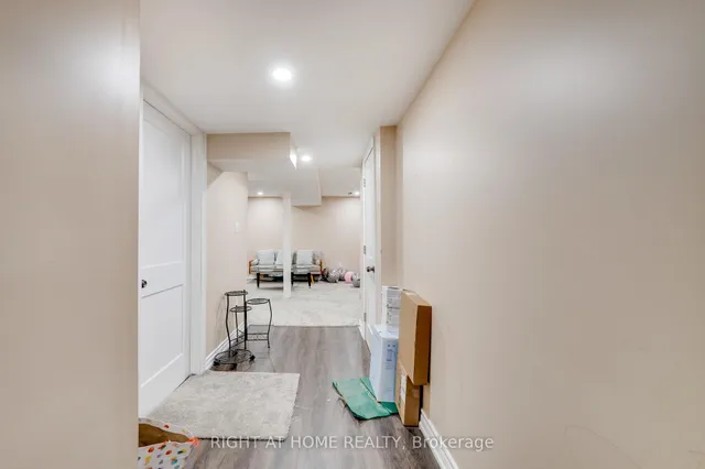 Additional image 32 of 5146 Porter St