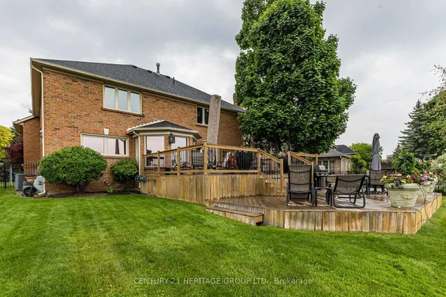 Additional image 33 of 2010 Parklane Cres
