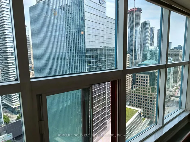 Additional image 37 of 77 Harbour Sq Unit 3702