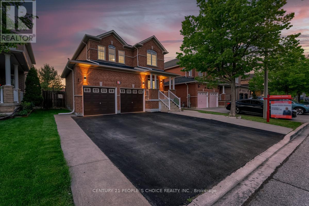 67 GALLUCCI CRESCENT|Brampton (Bram East), Ontario L6P1R6