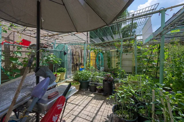 Additional image 35 of 21 London Green Crt Unit 31