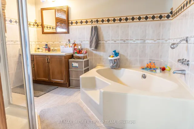 Additional image 20 of 255 Mount Albion Rd Unit 3