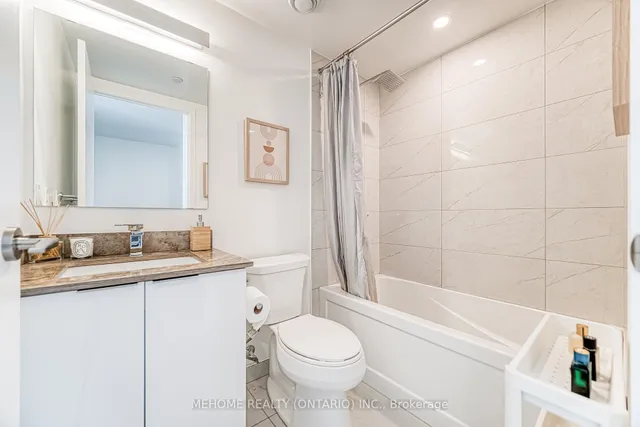 Additional image 24 of 501 Yonge St Unit 2902