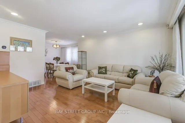 Additional image 6 of 29 Gustav Cres