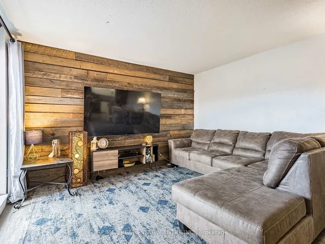 Additional image 24 of 23 Main St Unit 406