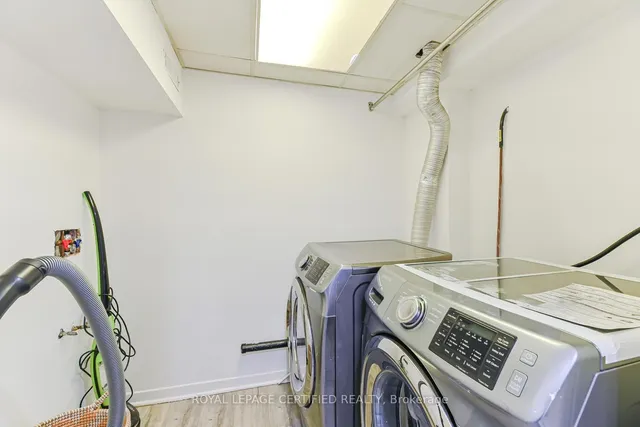 Additional image 45 of 37 Newbridge Cres