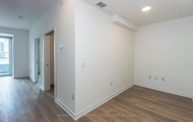 Additional image 15 of 225 Sumach St Unit 607